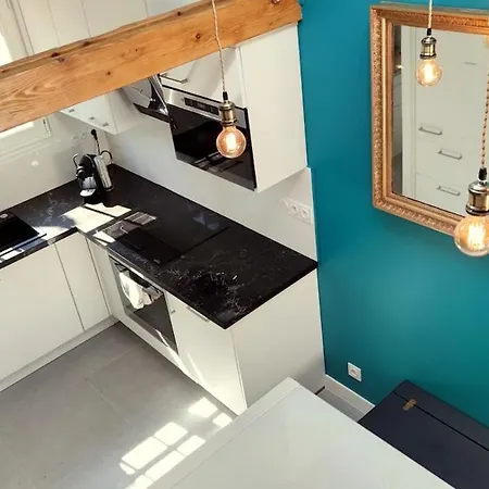 Charming House - Ideal For Families Vakantiehuis Versailles
